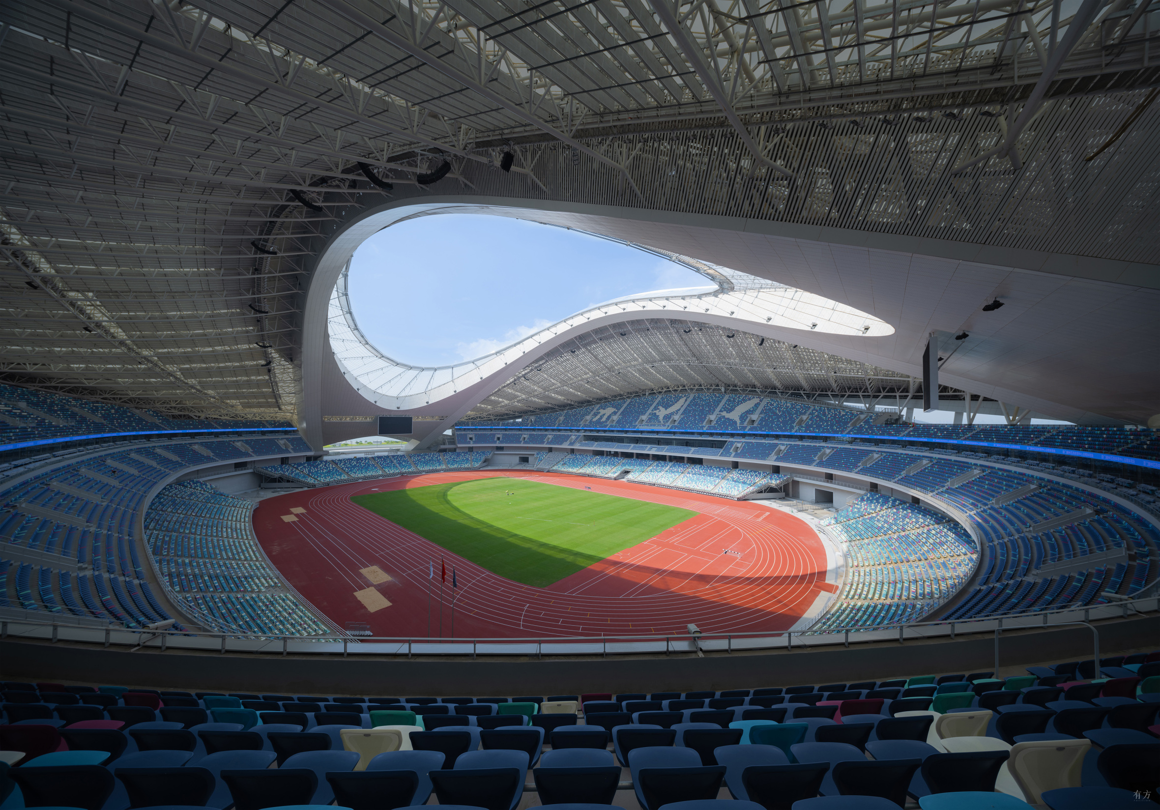 胡荷韬：现在膝盖还有很多问题；已不把自己看作年轻球员了