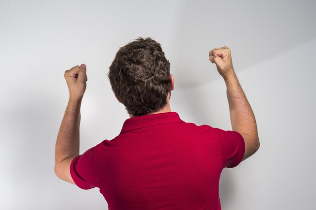 昂达夫首次德甲连场进球2+；对多特进6球生涯德甲单一对手最多