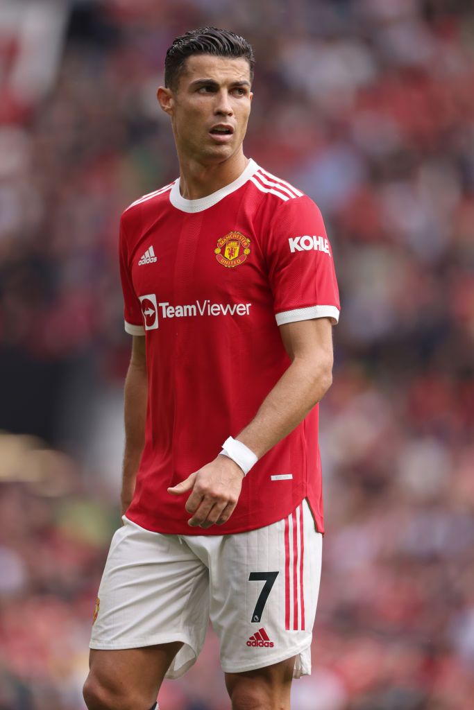 爱德华兹半场12分4失误，兰德尔10中5拿到14分